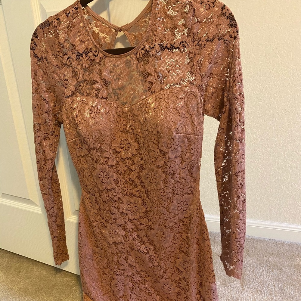 Sheath dress dusty rose